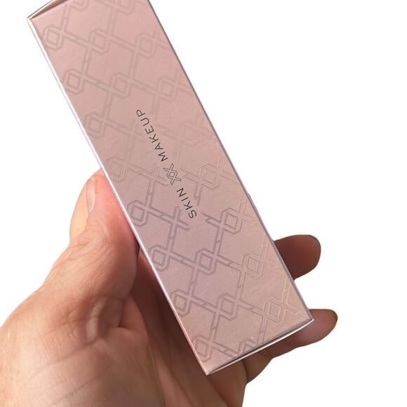 XX Revolution Glow Skin‎ FauXXdation Foundation FX12.2 - Picture 6 of 6